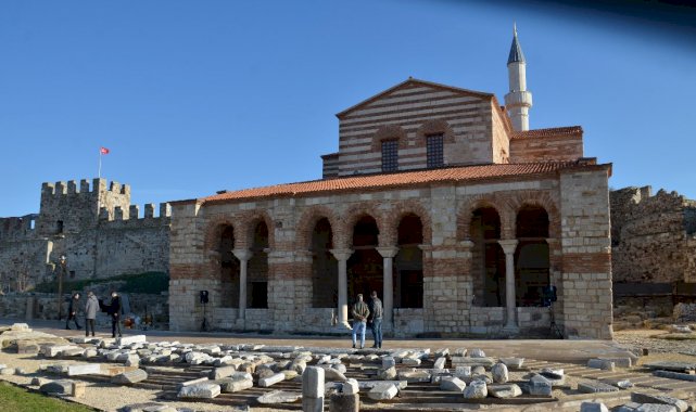 Edirne’nin 'Enez Ayasofyası' 56 yıl sonra ibadete açıldı